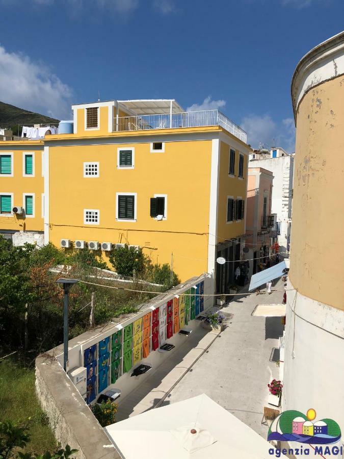 Blu Mare Hotel Ponza Ngoại thất bức ảnh
