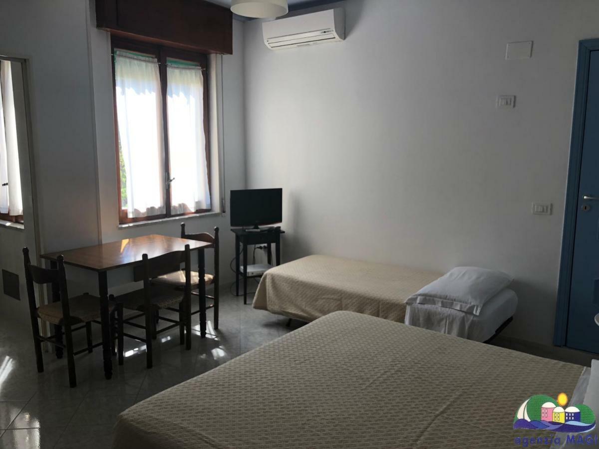 Blu Mare Hotel Ponza Ngoại thất bức ảnh